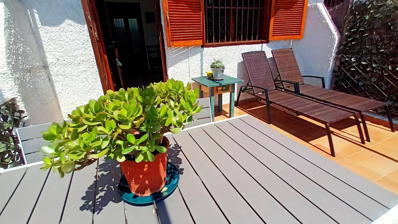 Santa Polita Villa ซานตาโปลา ภายนอก รูปภาพ